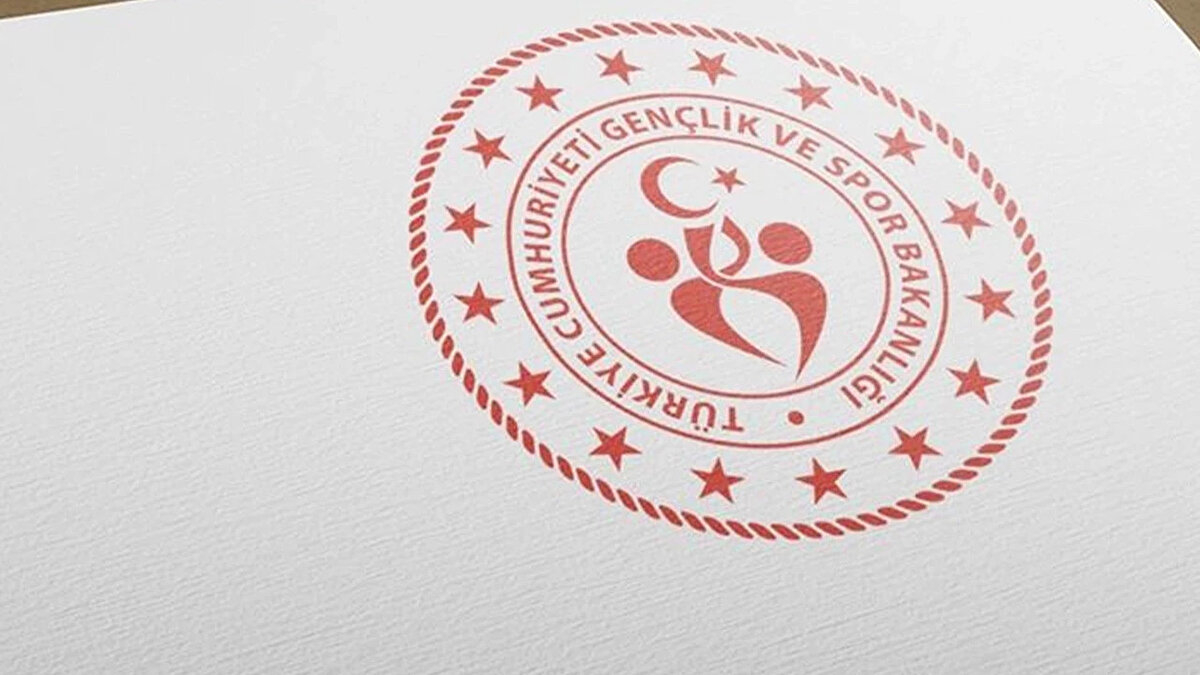 KYK burs başvuruları başladıktan sonra e-Devlet üzerinden gerekli tüm bilgileri eksiksiz ve doğru bir şekilde girmeye özen gösterin. Güncel başvuru tarihleri açıklandığında ilk siz haberdar olmak için resmi duyuruları takip etmeyi unutmayın.