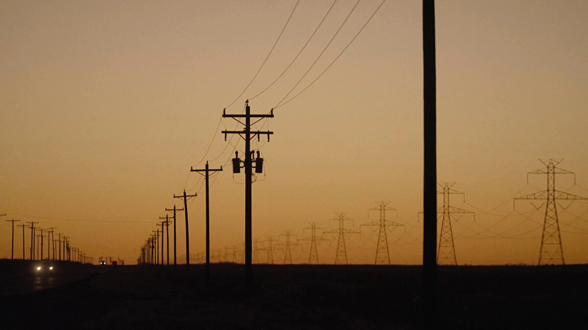 İSTANBUL, ÜMRANİYE, İlçesi'nde planlanan 6 adet elektrik kesintisi bulunmaktadır.<br>Bakım Çalışması<br>10.10.2025 09:30 - 13:00<br>Kesinti Nedeni: ŞEBEKE İYİLEŞTİRME ÇALIŞMALARI<br>Etkilenen Cadde / Sokak ATAY<br>Bakım Çalışması<br>10.10.2025 13:00 - 17:00<br>Kesinti Nedeni: ŞEBEKE İYİLEŞTİRME ÇALIŞMALARI<br>Etkilenen Cadde / Sokak GÜMÜŞ, DERYALI, SARIZEYBEK, ELMALI, GÜLBEYAZ<br>Bakım Çalışması<br>10.10.2025 10:00 - 17:00<br>Kesinti Nedeni: ŞEBEKE İYİLEŞTİRME ÇALIŞMALARI<br>Etkilenen Cadde / Sokak GÜLERYÜZ, SEZER, GELİBOLU, İLKİN, ALEMDAĞ, GAMSIZ, TABİP, EFE, MİTHATPAŞA, HACI RÜSTEMOĞLU, BAŞTÜRK, REŞİTPAŞA, ŞEHZADE, MİHRAÇ, ŞAİR NEDİM, ŞADIRVAN, SELÇUK<br>Bakım Çalışması<br>11.10.2025 09:30 - 13:00<br>Kesinti Nedeni: ŞEBEKE İYİLEŞTİRME ÇALIŞMALARI<br>Etkilenen Cadde / Sokak KÜME, ONUR, ALEMDAĞ, DEPOYOLU<br>Bakım Çalışması<br>11.10.2025 10:00 - 15:00<br>Kesinti Nedeni: ŞEBEKE İYİLEŞTİRME ÇALIŞMALARI<br>Etkilenen Cadde / Sokak TAVUKÇUYOLU, ÇAKMAK CAMİ<br>Bakım Çalışması<br>12.10.2025 09:30 - 14:00<br>Kesinti Nedeni: ŞEBEKE İYİLEŞTİRME ÇALIŞMALARI<br>Etkilenen Cadde / Sokak DR. ADNAN BÜYÜKDENİZ