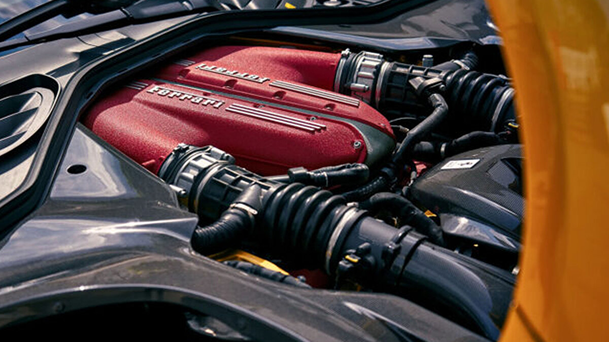 Şirketin Milano borsasında işlem gören hisseleri, açıklamanın ardından yüzde 14’e kadar gerileyerek 2016’dan bu yana en sert günlük düşüşünü kaydetti.