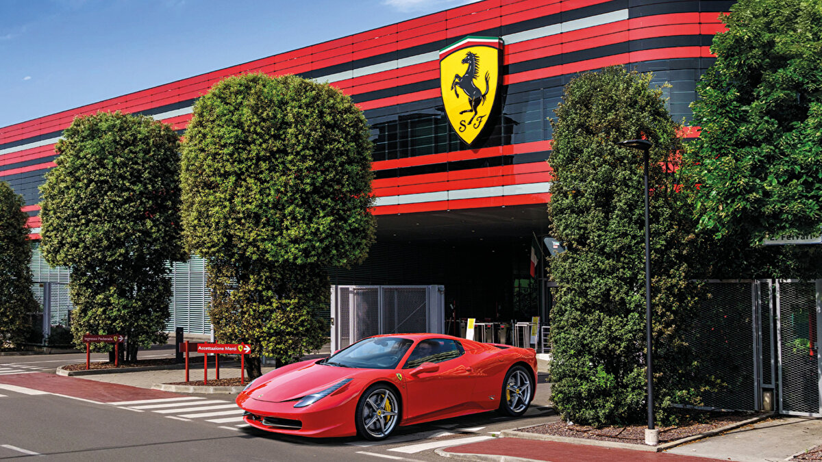 Yatırımcılar ise şirketin ihtiyatlı tonunu olumsuz karşıladı ve hisselerde düşüş yaşandı.