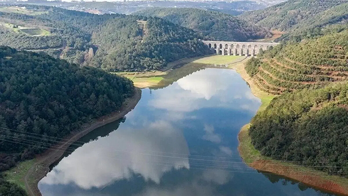 Yaz aylarında sıcaklıkların mevsim normallerinin üzerinde seyretmesi ve beklenen yağışların gelmemesi, barajlardaki su miktarını ciddi oranda düşürdü.