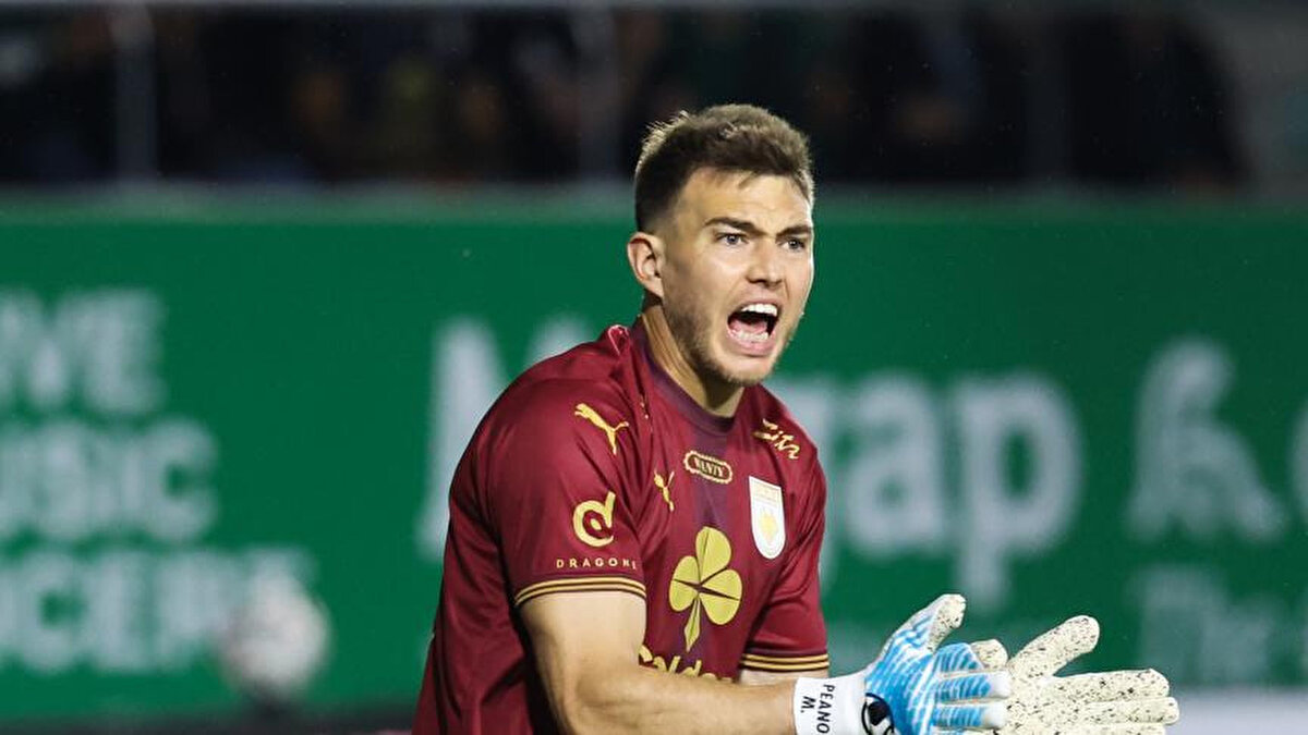 12-) Marcos Peano<br>(RAAL La Louviere)<br><br>10 Maçın 5'inde gole kapattı.<br><br>