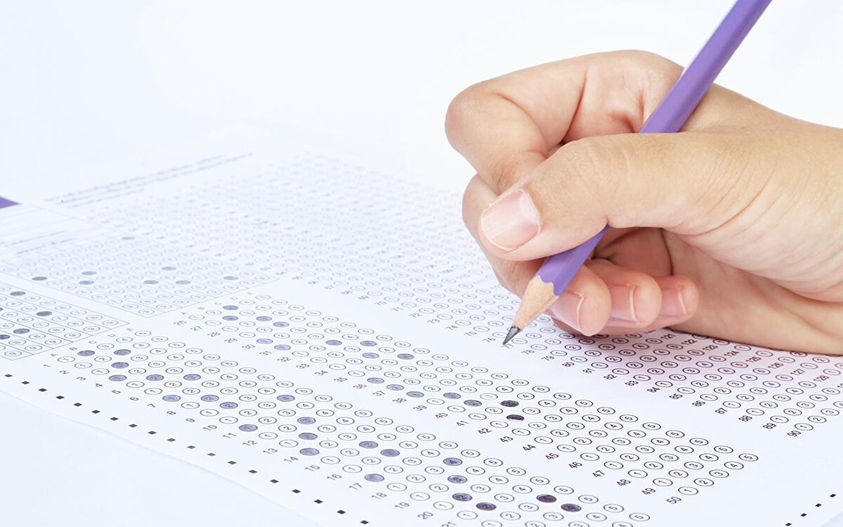 2025 ALES3 nasıl başvuru yapılır?<br><br>Başvuru tarihlerinden itibaren ÖSYM Başvuru Merkezleri aracılığıyla yapılabileceği gibi ÖSYM'nin https:ais.osym.gov.tr adresinden veya ÖSYM Aday İşlemleri Mobil Uygulaması'ndan da yapabilecektir.