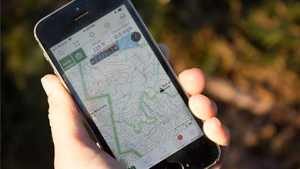 SmartNav’ın kamuya açık düzeltme verilerini, dalga analizini ve ticari harita bilgilerini birleştiren yapısı,<br>gelecekte sürücüsüz araçlardan akıllı telefonlara kadar birçok alanda devrim oluşturabilir