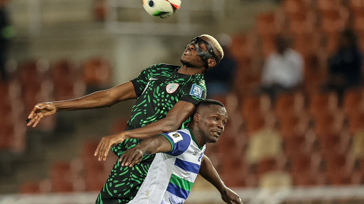 2026 Dünya Kupası Afrika Elemeleri C Grubu’nda Nijerya, Güney Afrika’da oynanan maçta Lesotho’yu 2-1 mağlup ederek puanını 14’e yükseltti. Galibiyette Galatasaraylı yıldız Victor Osimhen bir asistle öne çıktı.