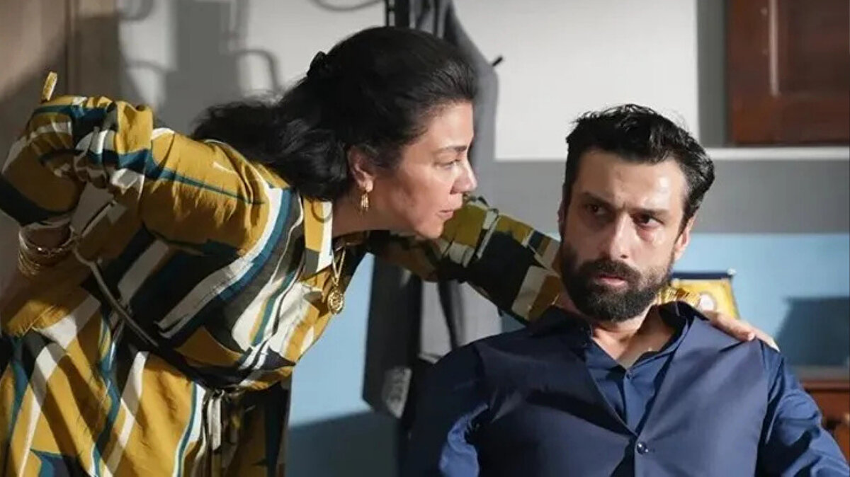 Seda Soysal (Emine), Hande Nur Tekin (Sevcan), Erkan Yüce (Hıdır), Emir Çubukçu (Behçet), Adil Şahin (Çetin), Nasmina Çoklaş (Muhsine), Ali Öner (Gökhan) ve Fester Abdü (Çakır Uşak)