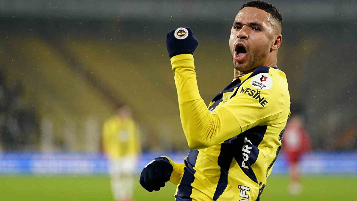 Yönetim, Faslı yıldızı satarak için kaynak yaratmayı düşünüyor. En-Nesyri'ye gelecek olan teklifler değerlendirilecek. Faslı oyuncunun sözleşmesi 2029'a kadar devam ediyor. 