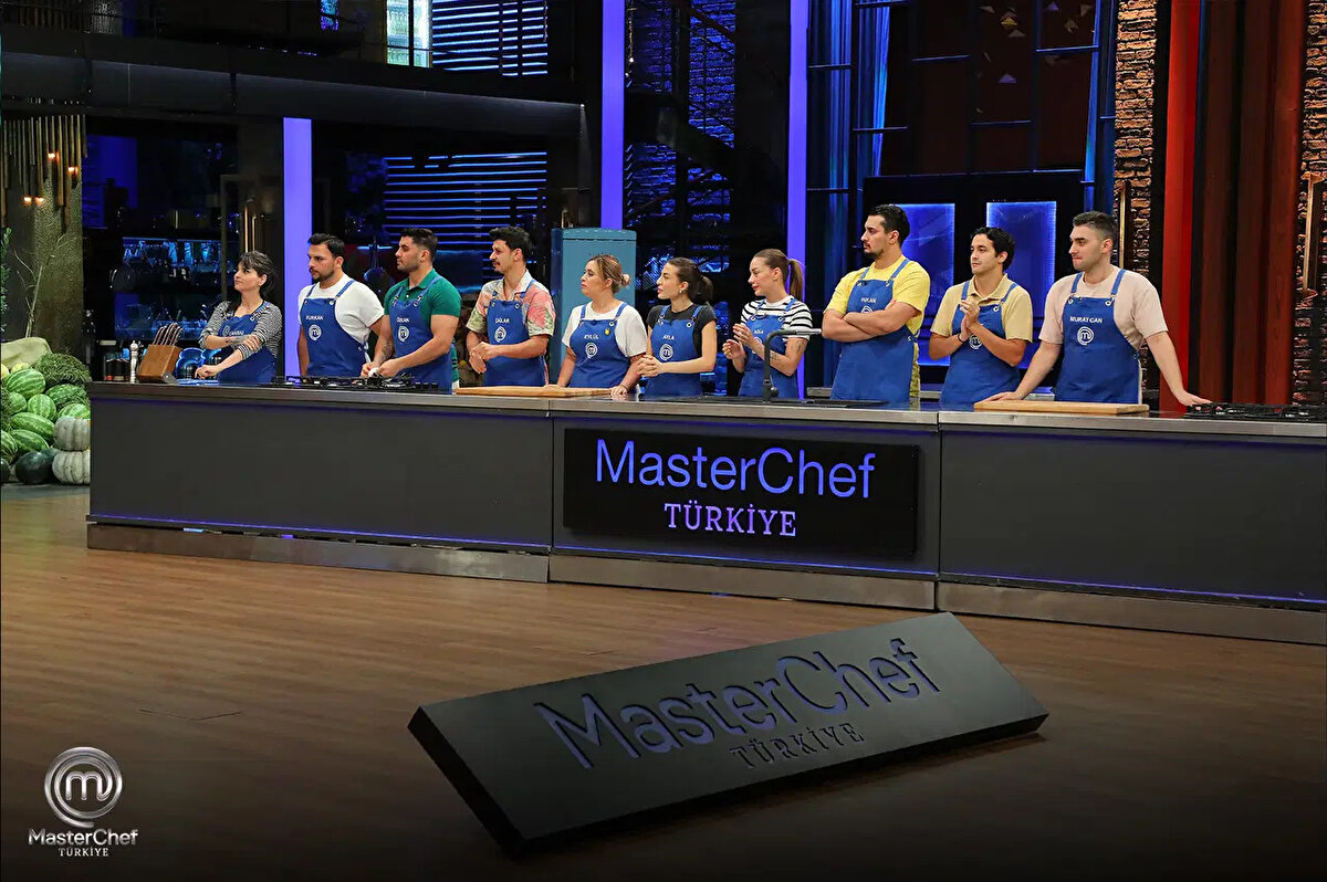 Bu akşam ekrana gelecek bölümde ise erkekler evinde yeniden bir kural ihlali yaşandığı fragmana yansıdı. Ancak hangi yasağın delindiğine dair detay verilmedi.