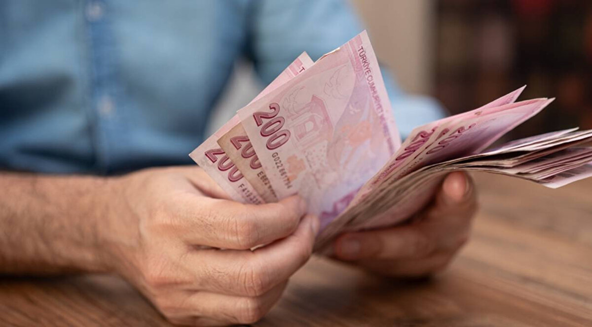 Adım Adım İşsizlik Maaşı Başvurusu Nasıl Yapılır?<br>Teknolojinin gelişmesiyle birlikte işsizlik maaşı başvurusu oldukça kolaylaştı. Başvuru için iki temel yöntem bulunmaktadır: