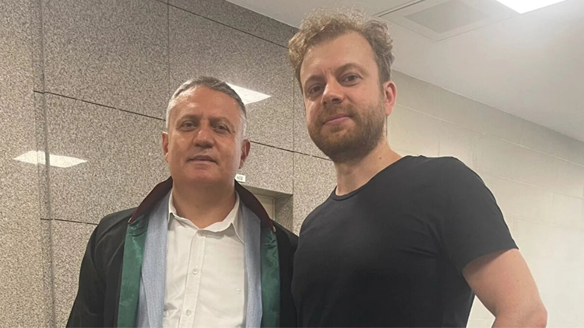 Akademik ilgi alanları arasında otoriter rejimler, demokrasi teorileri, siyasi düşünce tarihi ve Türkiye’nin modernleşme süreci yer almaktadır.