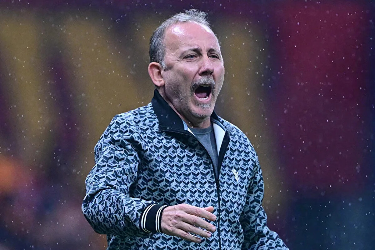 Stoper, orta saha ve sol bek için talepte bulunan Yalçın'ın, kadroda David Jurasek ve Rıdvan Yılmaz bulunmasına rağmen sol bek de istediği iddia edildi.<br><br>