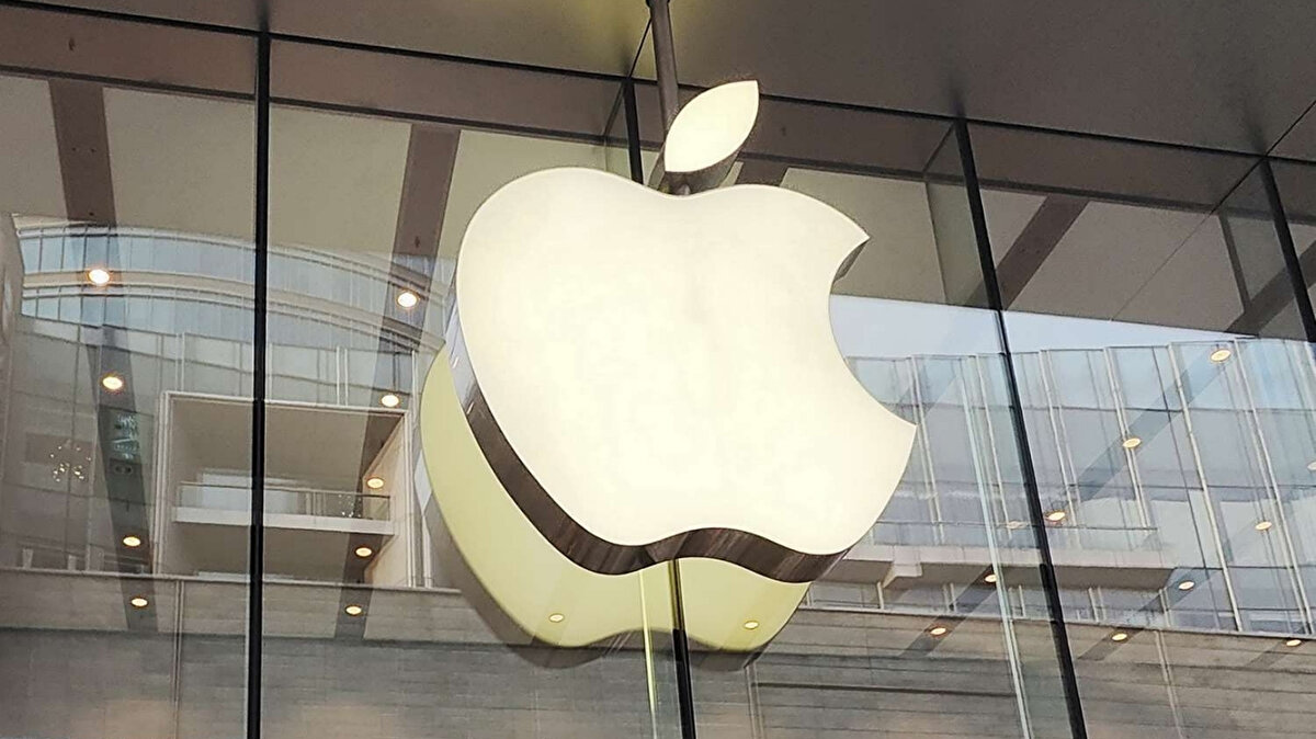 Apple, sonbahar dönemini yalnızca iPhone lansmanıyla sınırlı tutmayacak gibi görünüyor.<br>Mark Gurman’ın “Power On” bülteninde yer alan bilgilere göre, şirket bu hafta iki yeni ürününde M5 çipini tanıtacak.