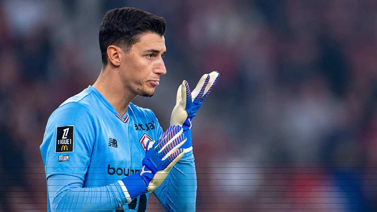 Berke Özer'in açıklaması şu şekilde: "A Milli Takım kampına katılmadan önce yaşadığım ağrılarımı ve bu konudaki durumumu teknik ekibimizle paylaşmış, eğer maç kadrosunda yer almayacaksam bu süreci dinlenerek ve tedavi olarak geçirmemin daha doğru olacağını iletmiştim. Buna rağmen çağrılmamın ardından her zaman olduğu gibi ülkemin formasını giymenin gururuyla kampa dahil oldum. Kamp boyunca iletişimimde ya da motivasyonumda hiçbir eksilme olmadı.