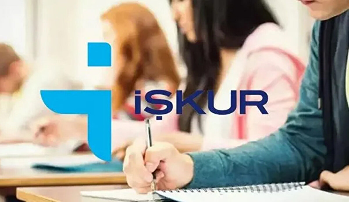 Öğrenciler Nelere Dikkat Etmeli?<br><br>İŞKUR Gençlik Programı başvurusu yapacak öğrencilerin, kendi üniversitelerinin kariyer merkezleri veya öğrenci işleri tarafından yapılan duyuruları ve İŞKUR e-Şube portalını düzenli olarak kontrol etmeleri tavsiye edilmektedir. Başvuru şartları ve istenen belgeler üniversitelere göre değişiklik gösterebileceğinden, ilan detaylarını dikkatlice okumak başvurunun geçerliliği için kritik öneme sahiptir.