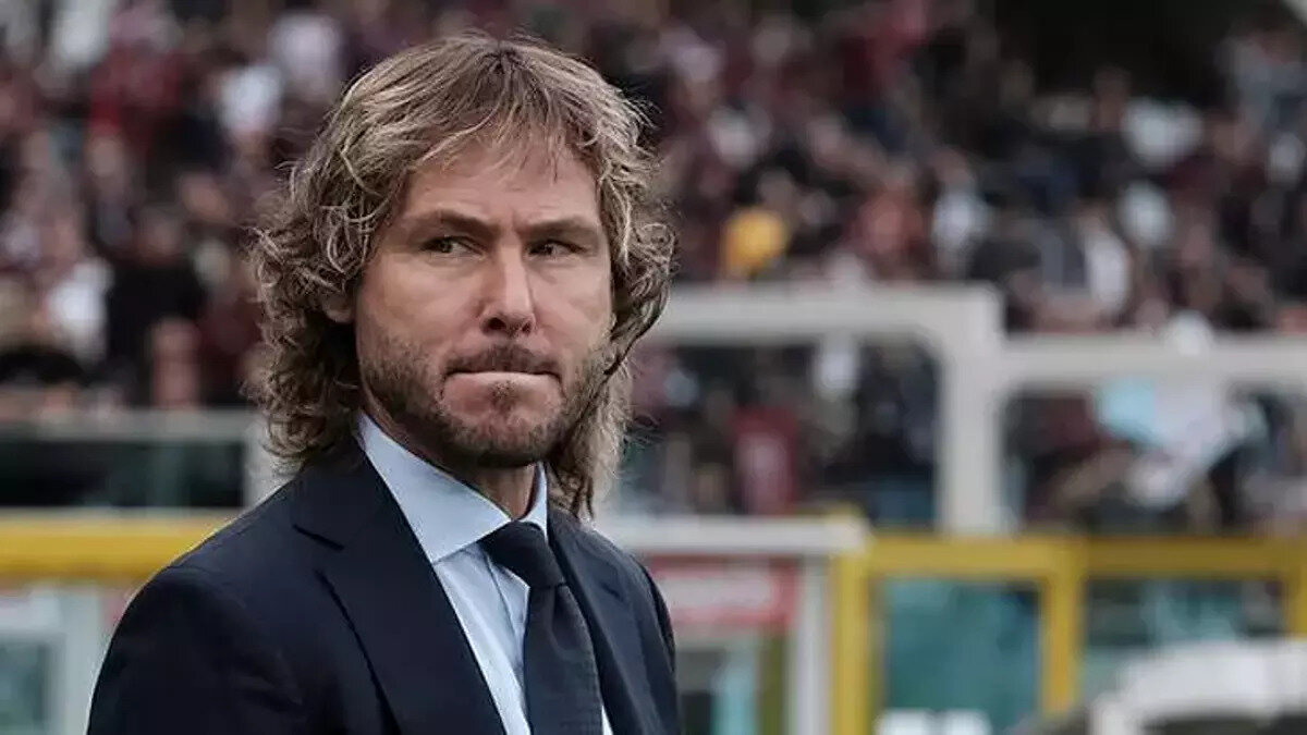 Hayal kırıklığına uğradığını belirten Nedved, teknik direktör Ivan Hasek'in durumuyla ilgili bir soruya ise "Çekya'ya döndükten sonra durumu değerlendireceğiz." yanıtını verdi.<br><br>