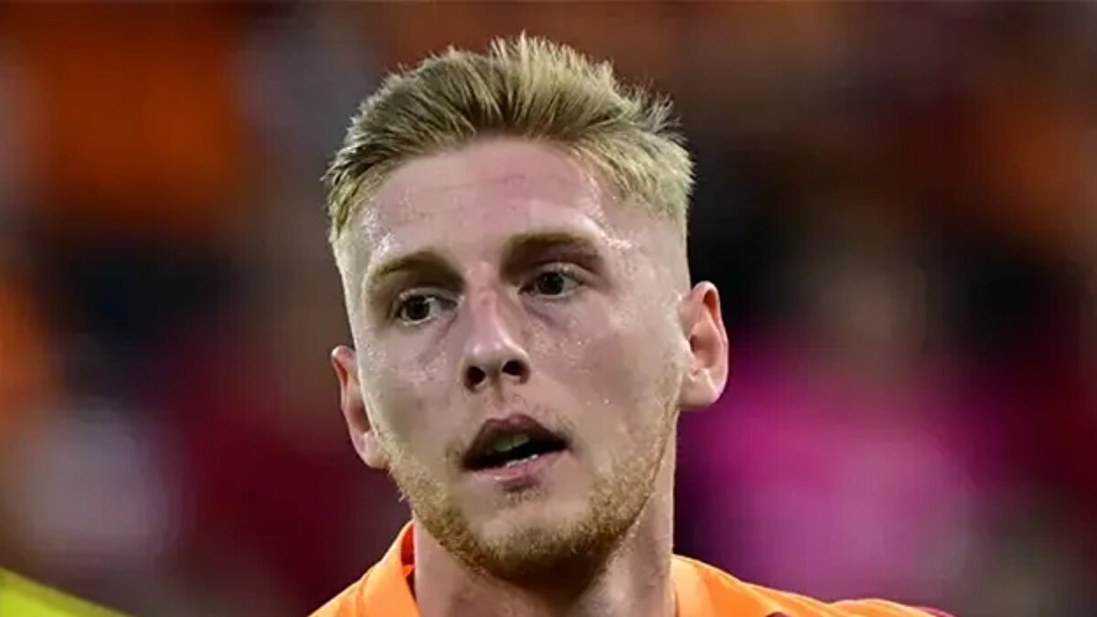 Kritik maçta Abülkerim Bardakcı'nın partneri henüz netleşmezken, Sabah Gazetesi'ne göre Okan Buruk, Metehan Baltacı'yı idmanlarda as takımda deniyor.<br><br>