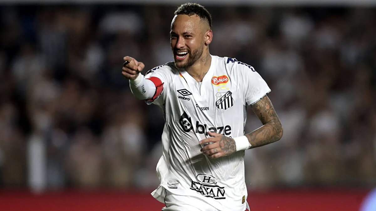 Özellikle Inter, sezonun kritik dönemine odaklandığı için riske girmek istemedi; Napoli teknik direktörü Antonio Conte ise fiziksel durumundan endişe duyduğu için transferi veto etti.<br>