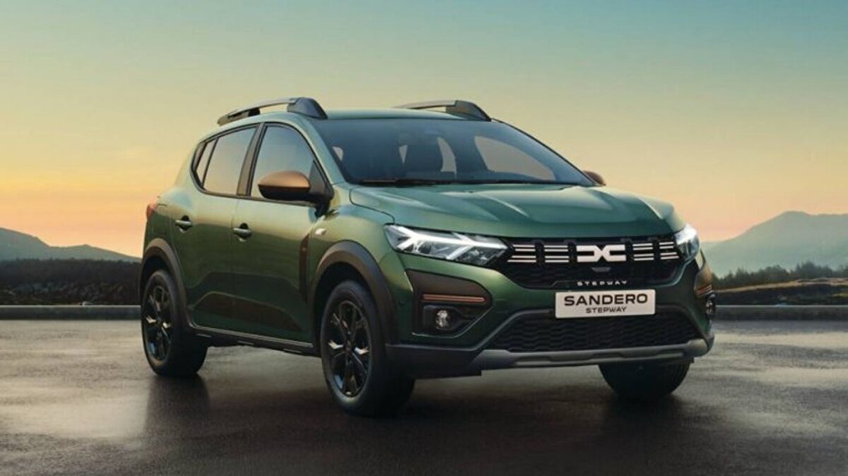 DACIA SANDERO STEPWAY – 16.374 ADET<br><br>Uygun fiyatı ve şehir içi sürüşe elverişli yapısıyla Dacia Sandero Stepway, 16.374 satışla sekizinci sırada.<br>Eylülde 3.290 adet satış yapan model, yıl boyunca istikrarlı performans gösterdi.<br><br>