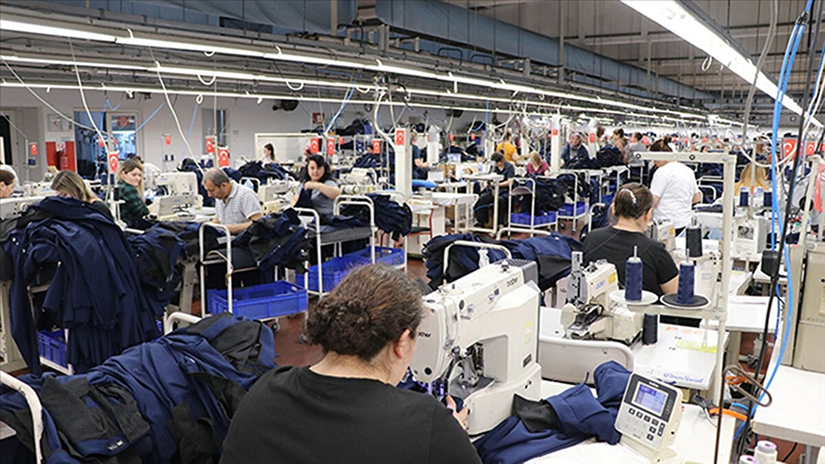 2024 yılında iflas koruma süreci başlatılan 3F Tekstil, mali yapılanma süreci için konkordato ilan etmişti. Ancak bu süreçte borçlarını ödeyemeyen şirketin iflasına karar verilerek, konkordato komiser heyetinin görevi de sona erdirildi.