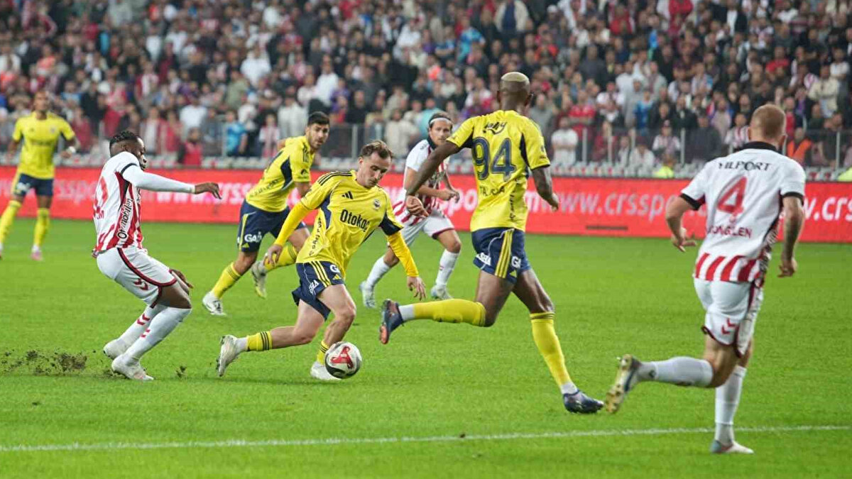 Sarı-lacivertli takım milli aradan sonra Kadıköy'de Fatih Karagümrük takımını konuk edecek. Avrupa Ligi'nde ise iç sahada Stuttgart'ı ağırlayacak.