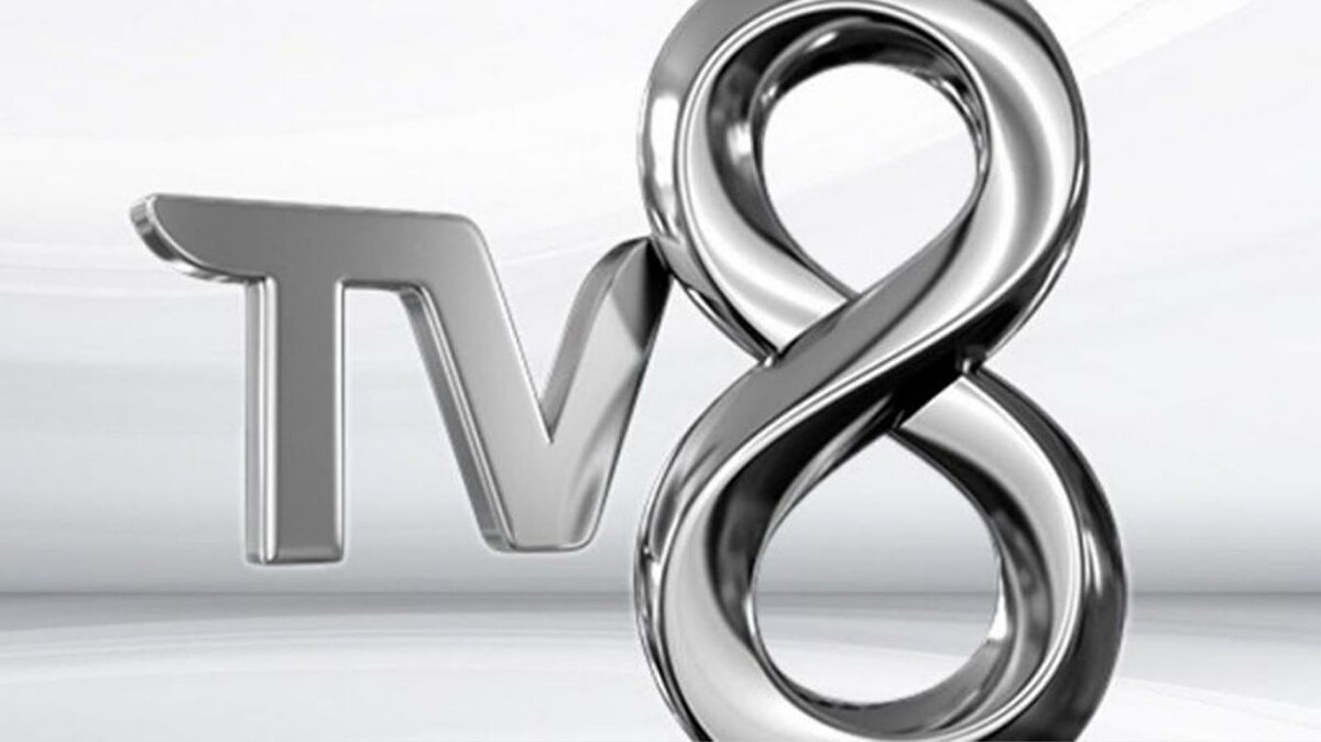 FIFA DÜNYA KUPASI TÜRKİYE GÜRCİSTAN MİLLİ MAÇI TV8 CANLI İZLE!<br><br>FIFA Dünya Kupası Türkiye Gürcistan maçı TV8'den naklen yayınlanacak. Futbolseverler milli takım Gürcistan maçını TV8 canlı yayınından naklen izleyebilecek.<br><br>Karşılaşmada Romanya Futbol Federasyonundan hakem Radu Petrescu düdük çalacak. Petrescu'nun yardımcılıklarını aynı ülkeden Radu Ghinguleac ve Ovidiu Artene yapacak. Mücadelenin 4. hakemi Andrei Chivulete olacak.