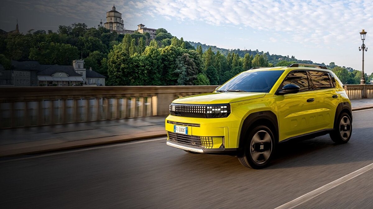 Fiyatı ve Pazar Konumu<br><br>Fiat Panda, Türkiye’nin en ucuz elektrikli otomobilleri arasında yer alacak. Şu an 1.375.000 TL fiyatla satılan Citroen e-C3 Türkiye’nin en ucuz elektrikli otomobili olmasına karşın, Fiat Panda 1.399.000 TL fiyatla pazardaki ikinci en ucuz elektrikli otomobil oldu.