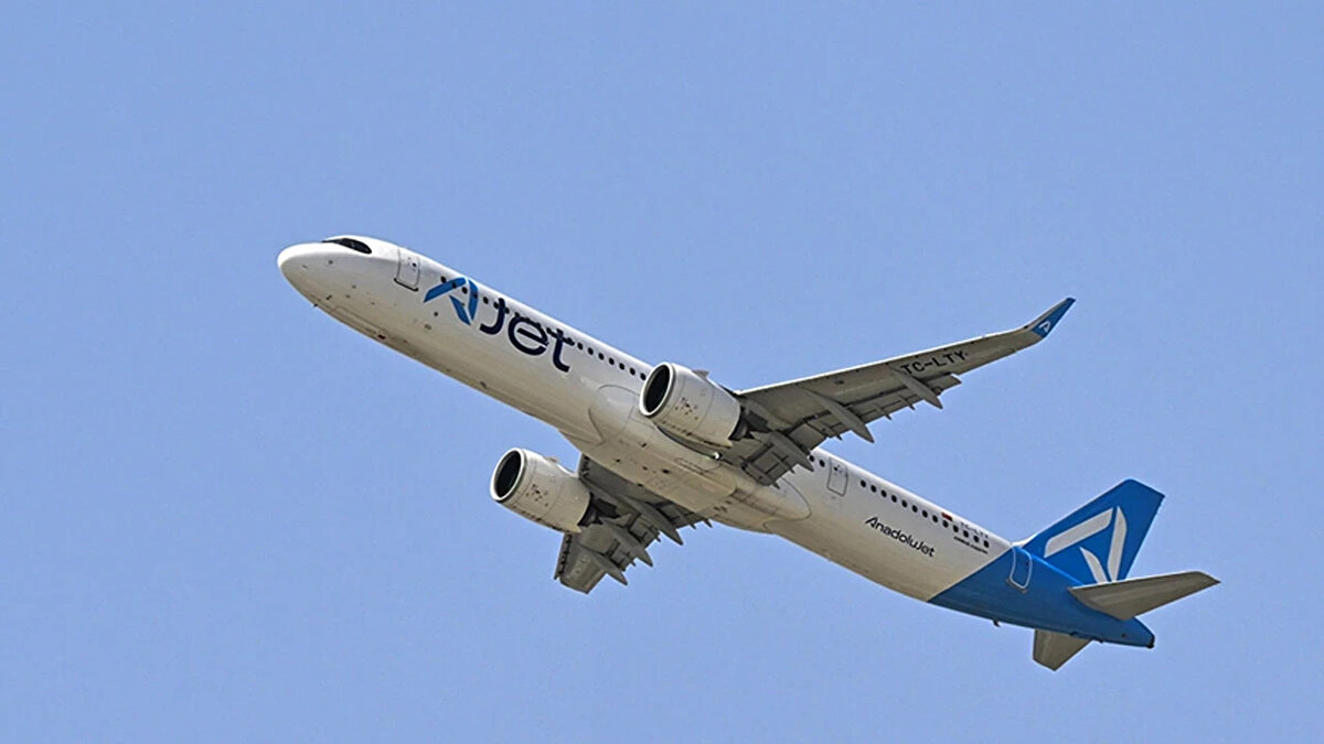 Uygun fiyata yurt dışı tatili fırsatı<br><br>AJet’in indirimli uçak bileti kampanyası, kış döneminde yurt dışına seyahat etmek isteyenler için ideal bir fırsat olarak öne çıkıyor. 9 dolarlık başlangıç fiyatıyla sunulan biletler, sınırlı sayıda olduğu için kısa sürede tükenmesi bekleniyor.