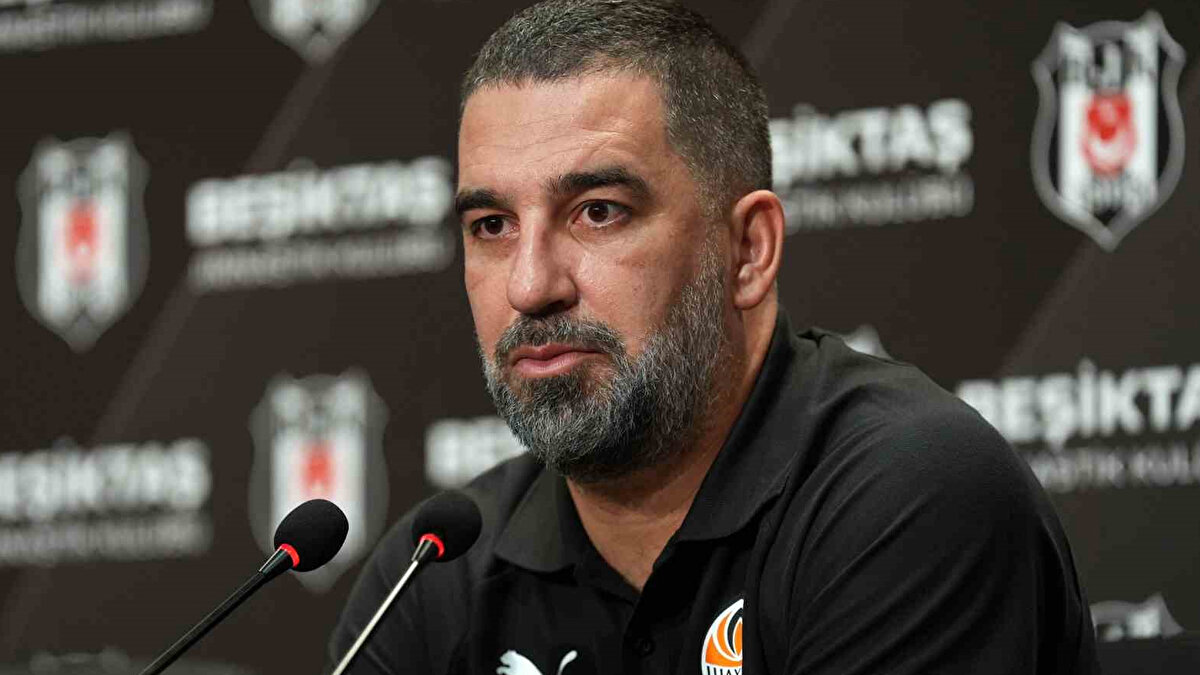 SHAKHTAR, 2. LİGDE MÜCADELE EDECEK İDDİASI<br><br>Haberlere göre Shakhtar, gelecek sezondan itibaren Rusya 2. Ligi’nde mücadele edecek. Kulübün bu doğrultuda lig yönetiminden gerekli izinleri aldığı ve sürecin resmen onaylandığı belirtiliyor. <br>