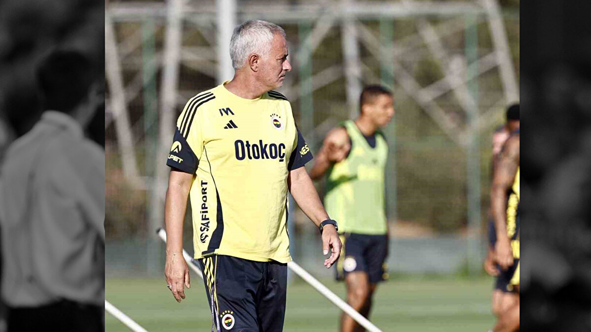 Gazeteci Yusuf Kenan Çalık, sosyal medya hesabından "Kampa giden arkadaşlar da teyit eder, birçok çift antrenman görünen günlerde sahanın kötü olması nedeniyle tek antrenman yapıldı. Planlama bu şekilde yapıldı ancak maalesef bu şekilde uygulanmadı." ifadelerini paylaştı. 
