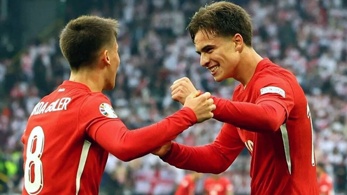 Avrupa futbolunun en saygın bireysel ödüllerinden biri olan ve İtalyan Tuttosport tarafından organize edilen Golden Boy 2025 için finale kalan 25 oyuncu kamuoyuna duyuruldu.