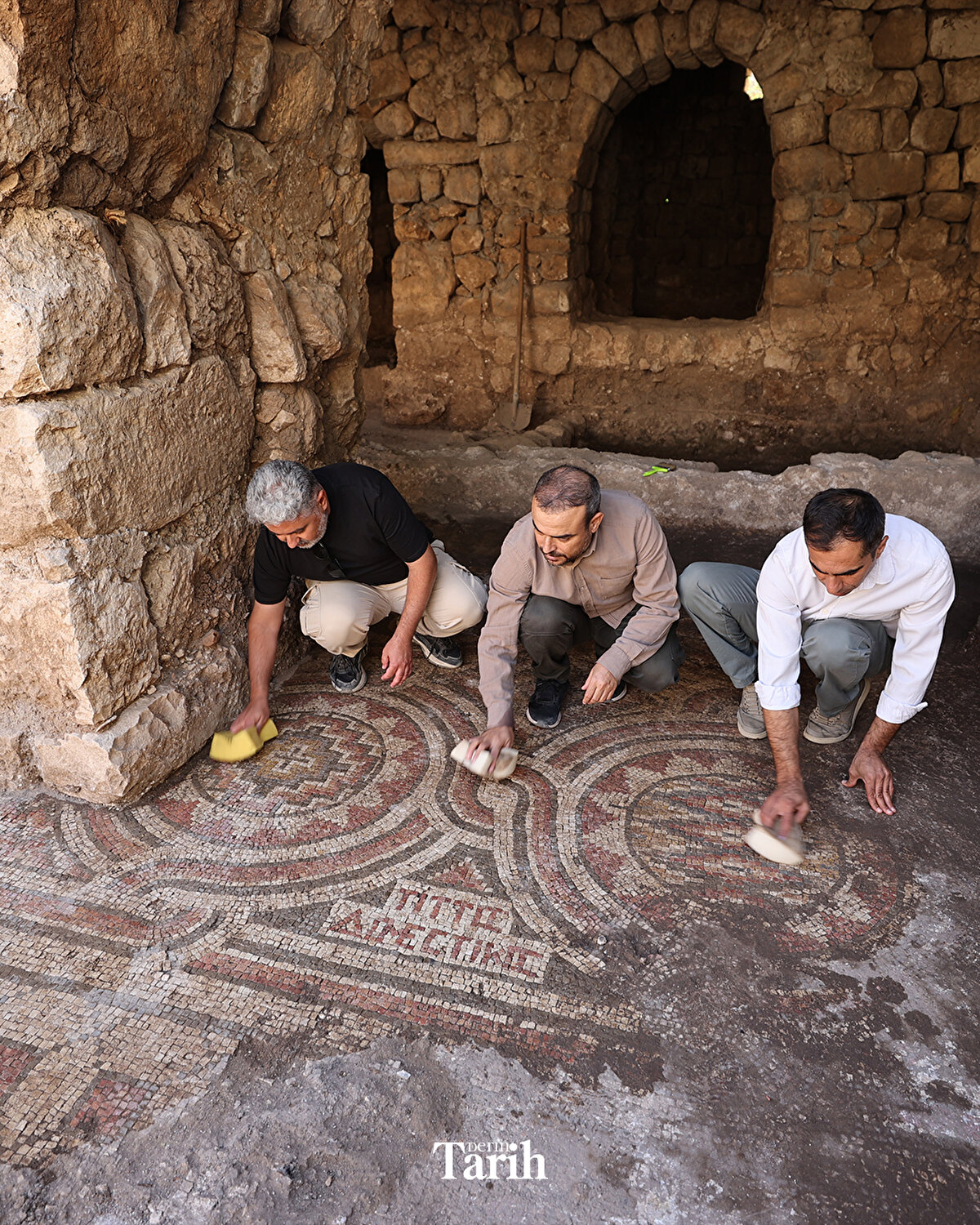 Mardin Müze Müdürü ve Kazı Başkanı Akgül, mülkiyet sahibinin yaptığı başvuru üzerine alanda incelemelerde bulunduklarını söyledi.