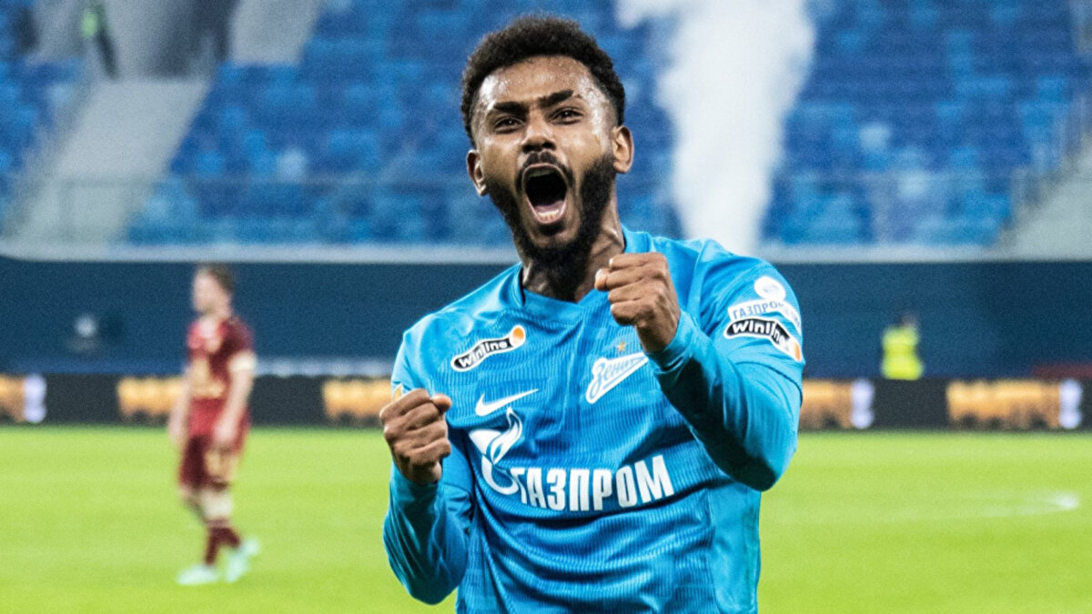 Zenit forması giyen Wendel için Fenerbahçe'nin kısa süre içinde futbolcu ve Rus ekibiyle masaya oturabileceği aktarıldı. 