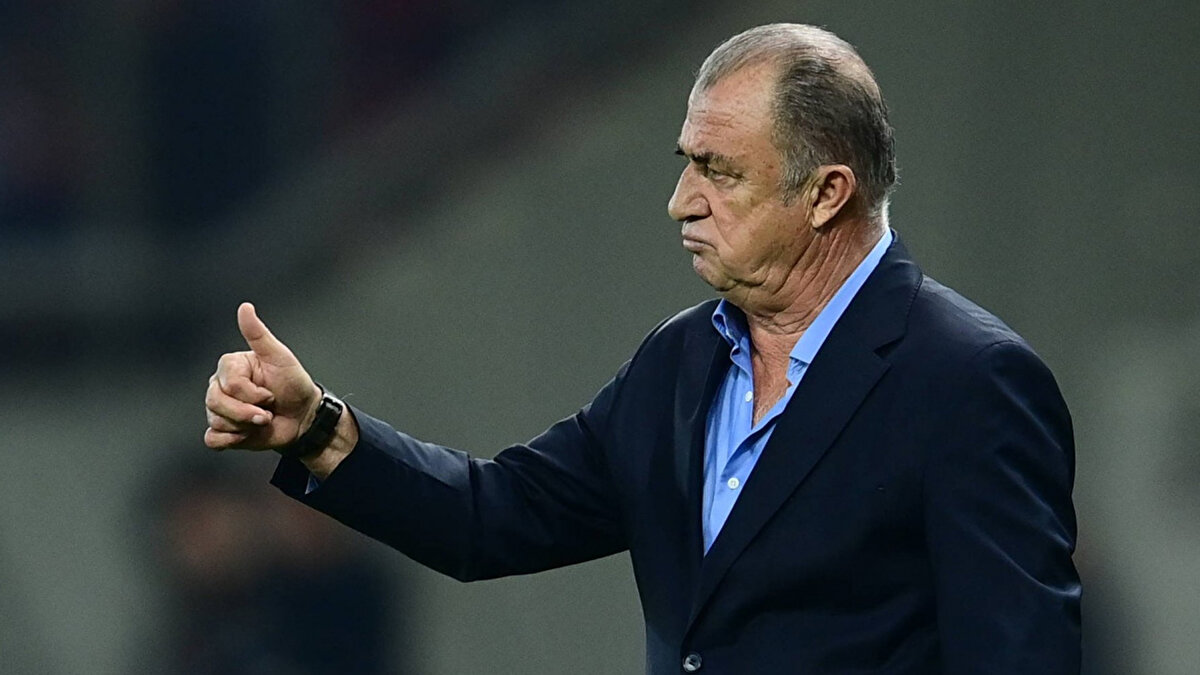 Kariyerinde son olarak Suudi Arabistan ekini Al-Shabab'ı çalıştıran Fatih Terim, yeni bir sayfa daha açmaya hazırlanıyor. <br><br>