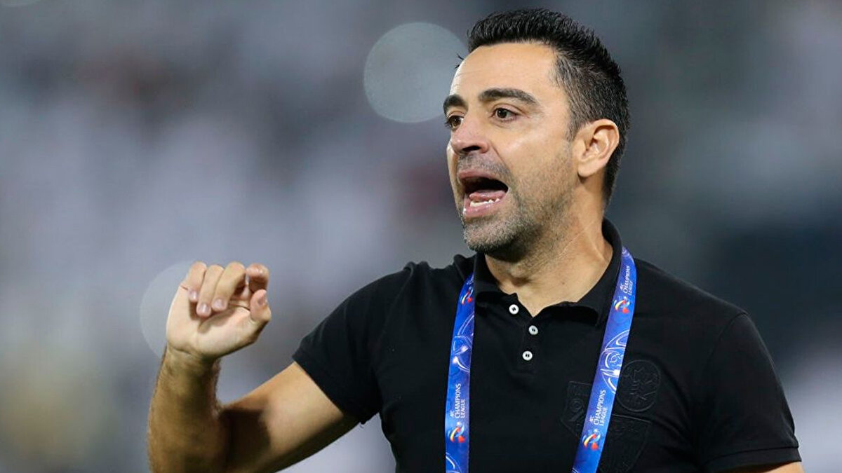 Xavi<br>Son takımı: Barcelona<br>