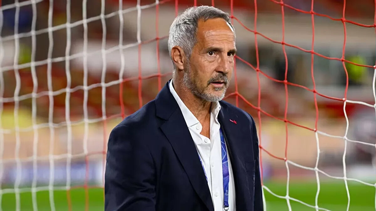 Adi Hütter<br>Son takımı: Monaco