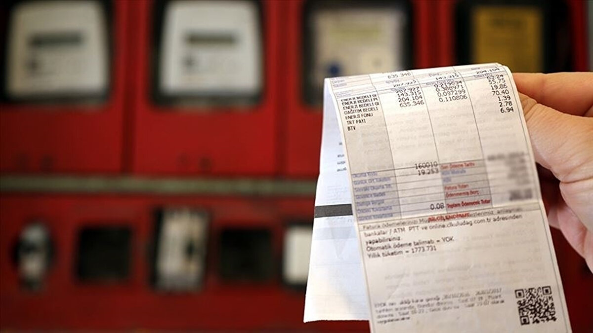 Tazminat hakkı doğacak<br><br>Uygulamaya göre, kentsel dağıtım bölgelerinde 10 saati, kent altı dağıtım bölgelerinde 11 saati ve kırsal dağıtım bölgelerinde 12 saati aşan kesintiler uzun süreli kesinti tazminatı hakkı doğuruyor.