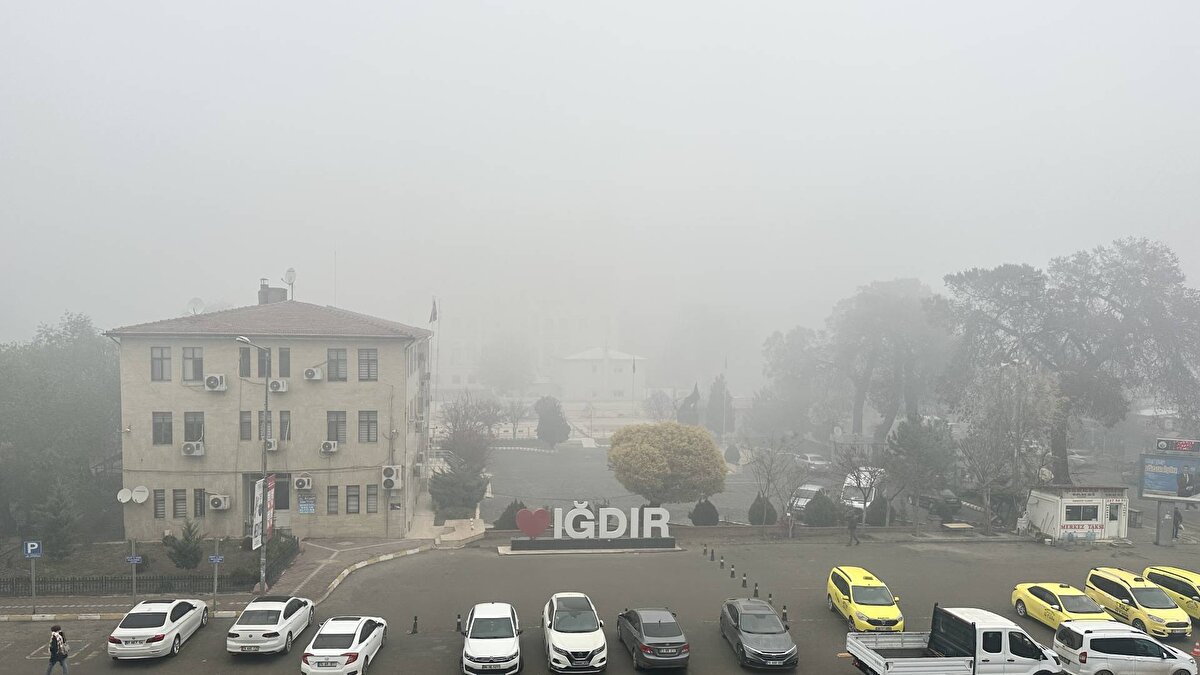 Temiz Hava Hakkı Platformu'nun raporuna göre, hava kirliliği Türkiye ekonomisine yılda 138 milyar dolara mal oluyor.