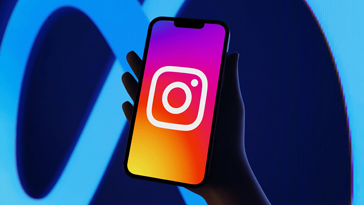 Twitter (X), Instagram ve YouTube Çöktü mü? Erişim Sorunu Yayılıyor!<br>Sadece Instagram değil, YouTube ve Twitter (X) gibi popüler sosyal medya uygulamalarında da kullanıcılar erişimde zorluk yaşadıklarını bildiriyor. Milyonlarca kullanıcı, mobil ve masaüstü uygulamalarda anlık aksaklıklar yaşandığını dile getiriyor.