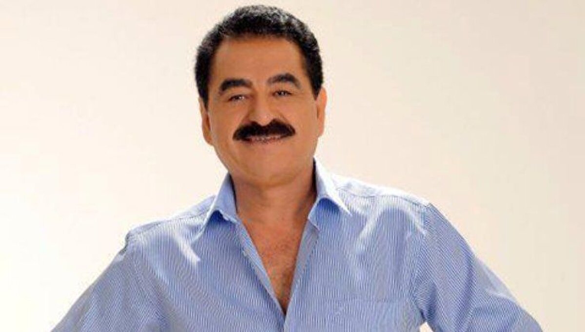 Ünlü sanatçının Kuşadası’ndaki Tatlıses Otel yatırımı, turizm sektöründeki en büyük adımlarından biri olarak öne çıkıyor. 8 dönüm arazi üzerine kurulu, 6 katlı ve 157 odalı otel; 314 yatak kapasitesiyle bölgenin en bilinen tesislerinden biri konumunda.