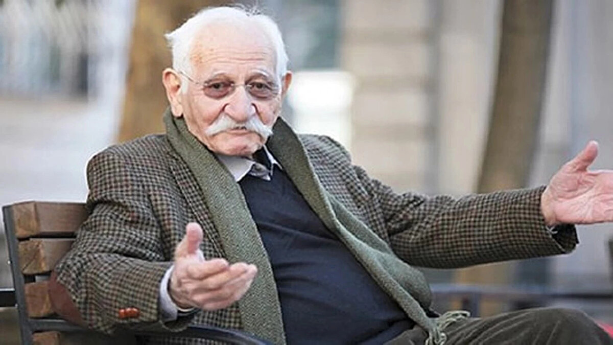 Türk televizyon ve tiyatro dünyasının duayen isimlerinden Arif Erkin Güzelbeyoğlu, 90 yaşında hayatını kaybetti. Sanat hayatına tiyatro ve müzikle başlayan, dizi ve sinemada unutulmaz rollere imza atan Güzelbeyoğlu, özellikle Yabancı Damat dizisindeki “Memik Dede” karakteriyle hafızalara kazındı.