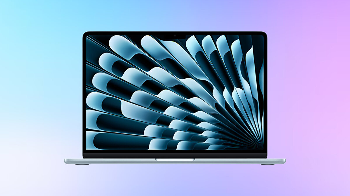 13 inç MacBook Air M4 <br>16/256 GB — Eski fiyat: 49.999 TL — Yeni fiyat: 57.999 TL — Artış: +8.000 TL<br>