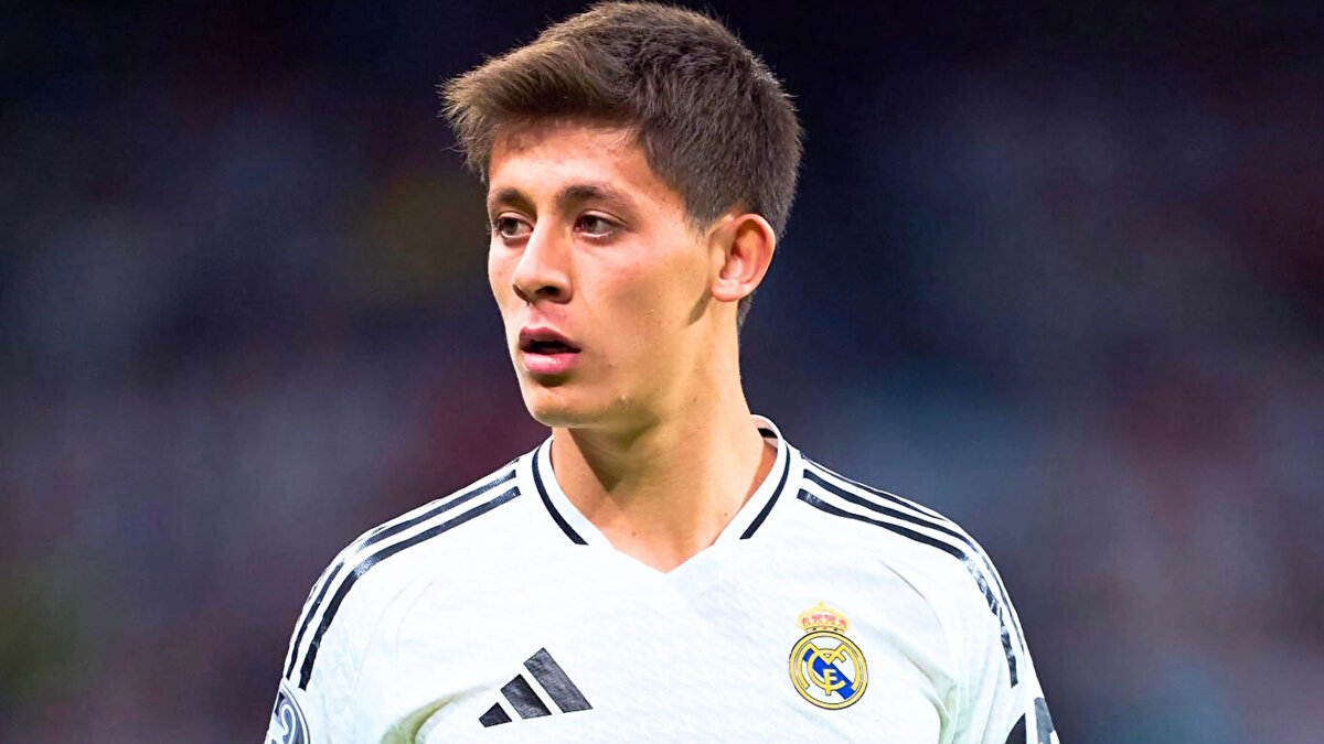 Arda Güler'in sözleşmesi 2029 yılına kadar devam ediyor. Son güncellemeyle birlikte piyasa değeri ise 60 milyon euroya yükseldi. 