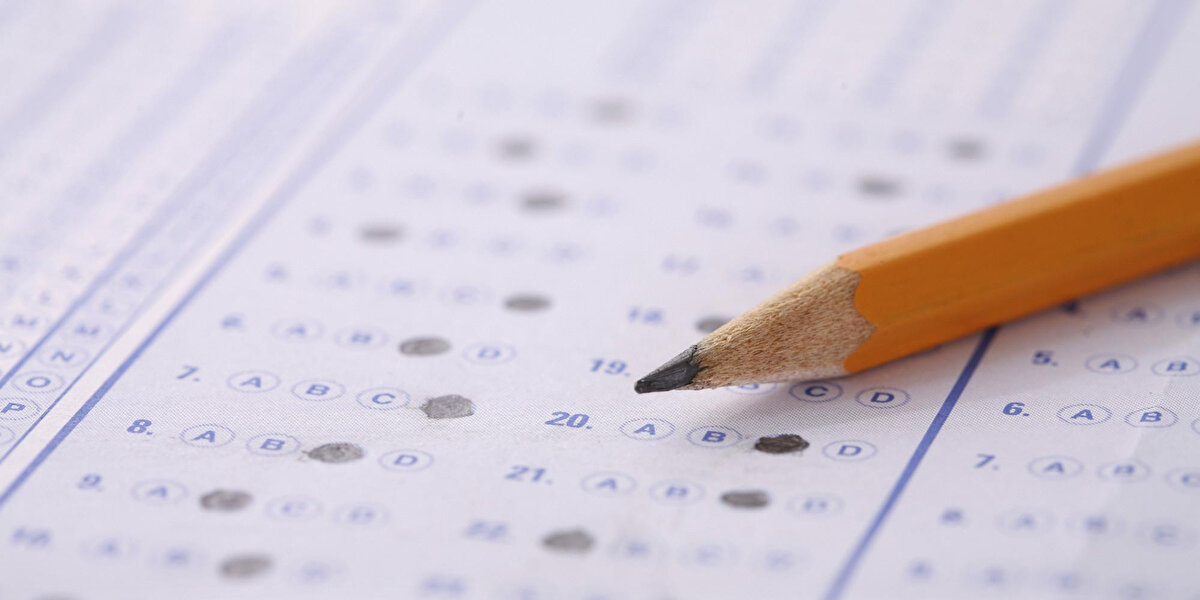 ÖSYM, üniversite hayali kuran binlerce adayı ilgilendiren önemli bir duyuru yayımladı. 2025-Dikey Geçiş Sınavı (DGS) ek yerleştirme işlemleri tamamlandı ve sonuçlar erişime açıldı.<br>