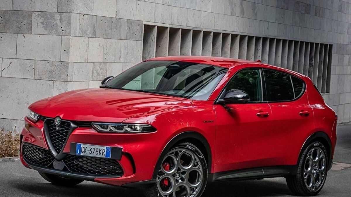 <br><br>Alfa Romeo Tonale TI 1.6 Diesel 130hp DCT 3 milyon 137 bin 959 lira<br>