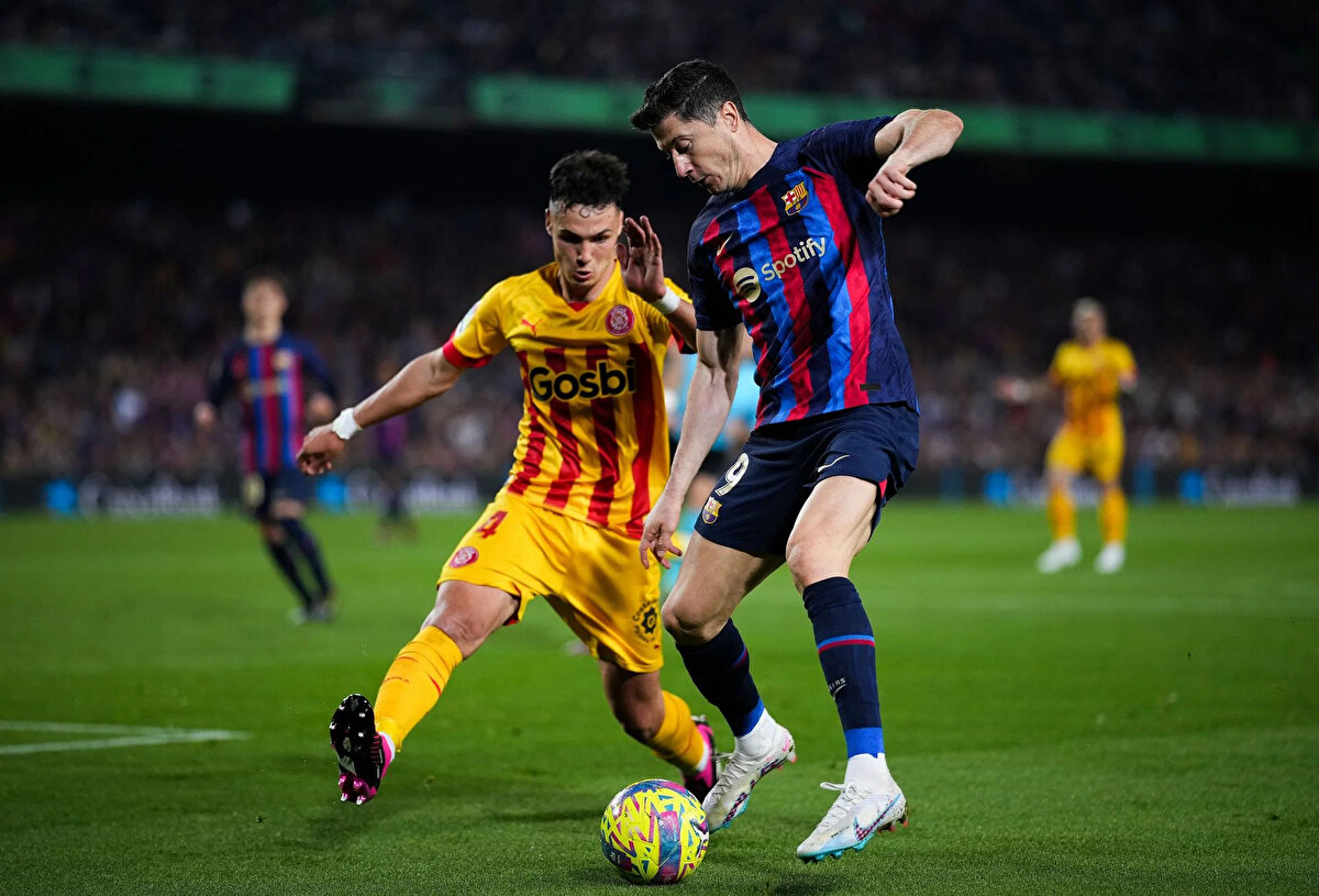 Maç Saati ve Canlı Yayın DetaylarıFutbolseverlerin merakla beklediği bu önemli La Liga karşılaşması, S Sport ve S Sport Plus ekranlarından canlı olarak izlenebilecek.