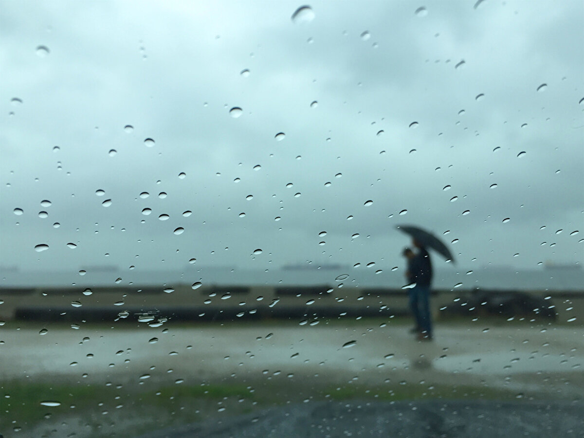 BATI KARADENİZ<br>Parçalı ve az bulutlu, öğle saatlerinden sonra bölgenin batı kesimlerinin yer yer çok bulutlu ve aralıklı sağanak yağışlı geçeceği tahmin ediliyor.<br><br>BOLU °C, 20°C<br>Parçalı ve az bulutlu, zamanla çok bulutlu, akşam saatlerinde yer yer çok bulutlu hafif sağanak yağışlı<br><br>DÜZCE °C, 21°C<br>Parçalı ve az bulutlu, öğle saatlerinden sonra yer yer çok bulutlu ve aralıklı sağanak yağışlı<br><br>SİNOP °C, 23°C<br>Parçalı ve az bulutlu, zamanla çok bulutlu<br><br>ZONGULDAK °C, 20°C<br>Parçalı ve az bulutlu, öğle saatlerinden sonra yer yer çok bulutlu ve sağanak yağışlı