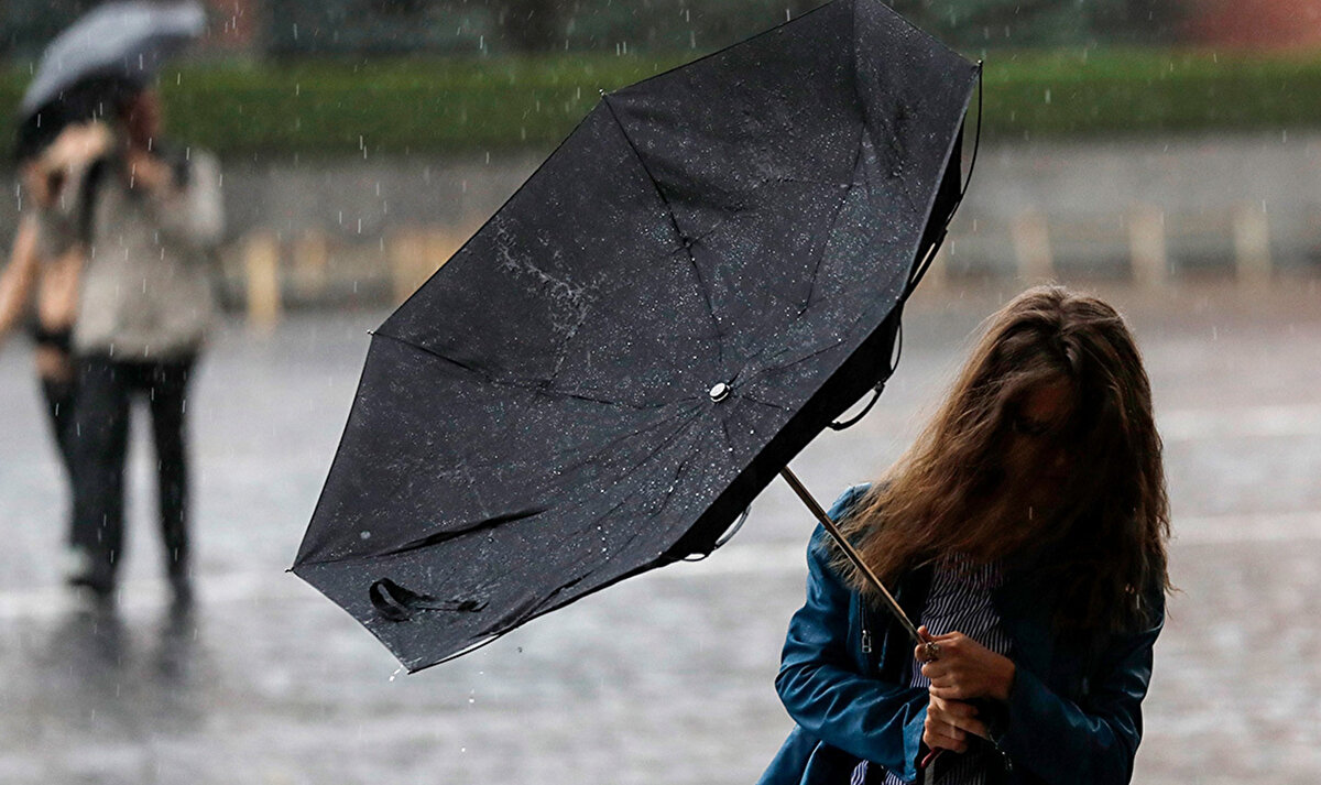 DOĞU ANADOLU<br>Parçalı ve az bulutlu geçeceği tahmin ediliyor.<br><br>ERZURUM °C, 17°C<br>Parçalı ve az bulutlu<br><br>KARS °C, 18°C<br>Parçalı ve az bulutlu<br><br>MALATYA °C, 22°C<br>Parçalı ve az bulutlu<br><br>VAN °C, 18°C<br>Parçalı ve az bulutlu