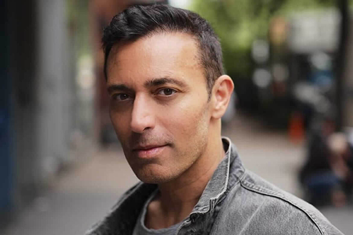 Ömürlük vizeyle birlikte oturum izni de çıktı<br><br>Sanat Konseyi’nin hazırladığı rapor, İngiltere İçişleri Bakanlığı’na gönderildikten sonra Sandal için özel bir oturum belgesi düzenlendi. Böylece Mustafa Sandal, hem İngiltere’de kalıcı olarak yaşama hem de müzik çalışmalarını uluslararası alanda sürdürme hakkına kavuştu.