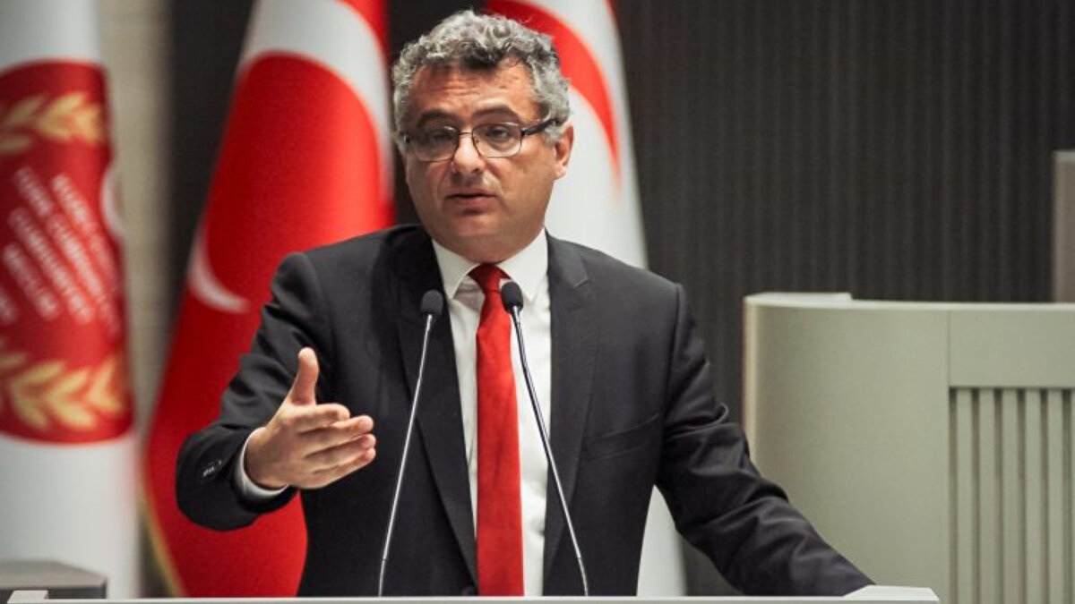 KKTC Yüksek Seçim Kurulu Başkanı Bertan Özerdağ'ın yaptığı açıklamaya göre; KKTC’de cumhurbaşkanlığı seçimlerinde resmi olmayan sonuçlara göre, Tufan Erhürman ülkenin yeni cumhurbaşkanı oldu.