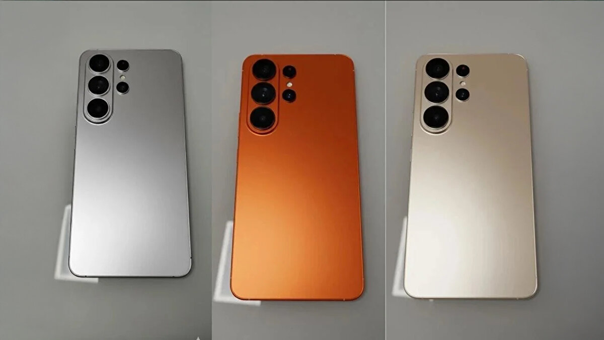 Galaxy S26 Ultra Turuncu Renk Seçeneği<br>Galaxy S26 Ultra’nın turuncu renk seçeneğiyle gelebileceği konuşuluyor. Ice Universe tarafından paylaşılan sızıntı görseller, Apple’ın yeni “Kozmik Turuncu” tonuna benzerliğiyle dikkat çekti ancak henüz doğrulanmadı. Samsung’un bu rengi S24 Ultra’daki gibi özel bir seçenek olarak geri getirmesi olası görünüyor.